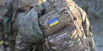 Молодик вкрав у військового наплічник на вокзалі у Тернополі і поїхав у Львів
