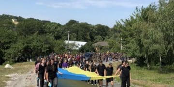 До останнього захищав Батьківщину: із захисником Андрієм Трачем попрощалися у Микулинецькій громаді