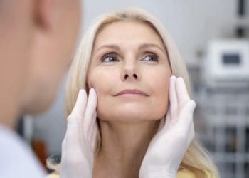 Як працює фракційний ліфтинг: принцип дії апарата та результат