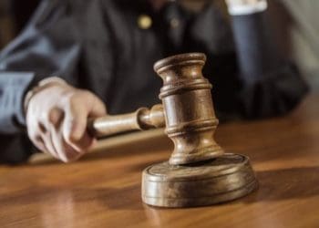 суд Тернопіль