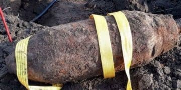 Авіаційну бомбу часів Другої світової війни виявили у Копичинецькій громаді