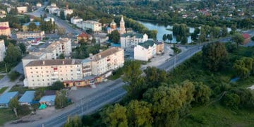 Футболки з логотипом, освіжувач для авто: на що витрачає кошти в Лановецькій міськраді