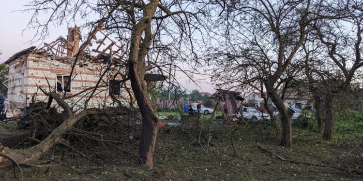 У Львівській ОВА розповіли про наслідки ракетного удару