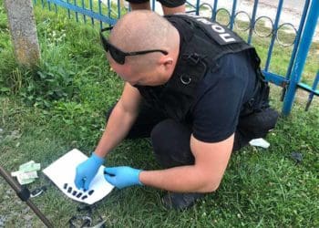 Залучили навіть школяра: на Тернопільщині викрили групу торговців особливо важкими синтетичними препаратами