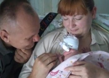Фахівці Тернопільського центру “Мати і дитина” вперше виходили дитину, яка народилась на 23 тижні