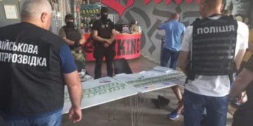 У Тернополі викрили працівника центру комплектування, який зі спільниками підробляв документи для ухилянтів