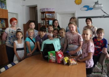 У Тернопільській книгозбірні збирають корм та речі першої необхідності для допомоги безпритульним тваринам