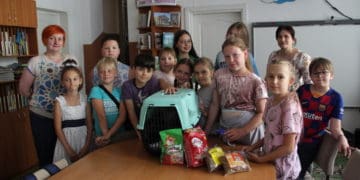 У Тернопільській книгозбірні збирають корм та речі першої необхідності для допомоги безпритульним тваринам