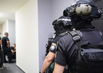 Кіберполіція викрила групу зловмисників у шахрайстві під виглядом інвестування у казино