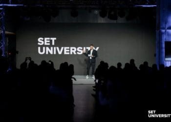 Магістерські програми в SET University отримають стипендіальну програму