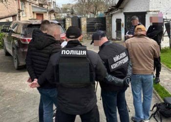 Тернополянина судитимуть за допомогу ухилянтам