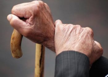 у тернополі побив пенсіонера