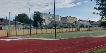 ремонт спортмайданчика у Підволочиську