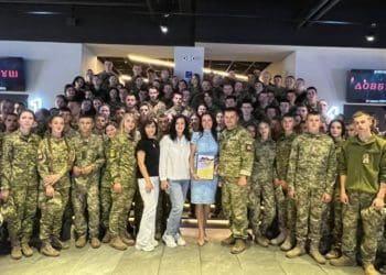 Курсантам Тернопільського військового коледжу організували перегляд історичного фільму "Довбуш"