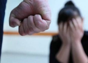 Тернополянка за день двічі зверталась до поліції через сина