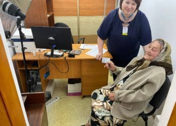 змінила прізвище у 95