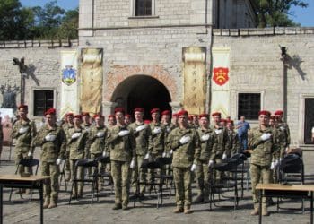 140 курсантів Тернопільського коледжу склали урочисту клятву українському народові