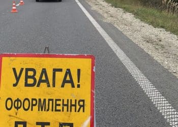 Неподалік Мишкович сталася ДТП з потерпілими: водійку та пасажира забрали до лікарні