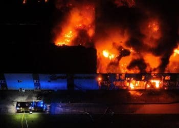 “У повітрі небезпечні речовини!”: тернополян аж через 18 годин попередили про небезпеку