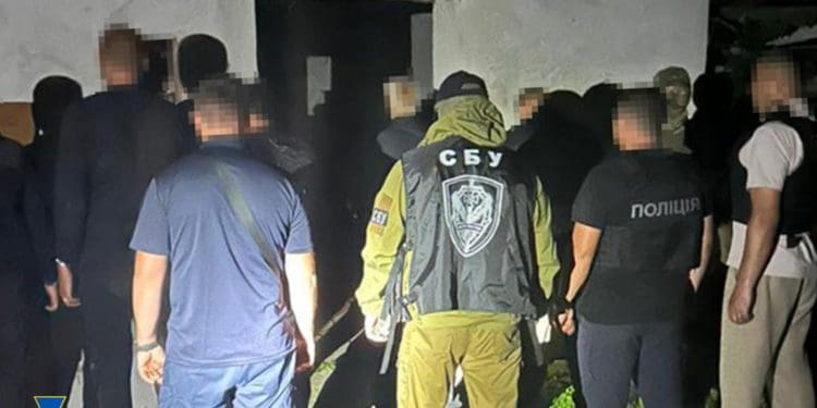 СБУ викрила нові «схеми для ухилянтів»: серед затриманих – очільники військкомату та філії університету