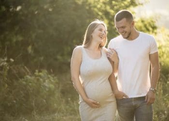 Екстракорпоральне запліднення — сучасний безпечний шлях до щасливого батьківства