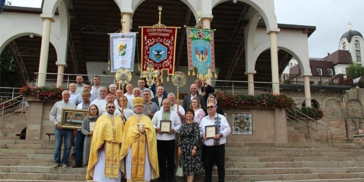 В Зарваниці на Тернопільщині відбулася проща пасічників