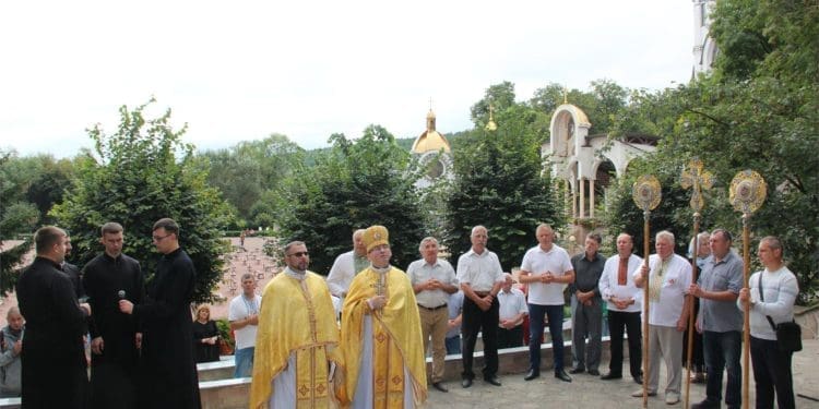 В Зарваниці на Тернопільщині відбулася проща пасічників
