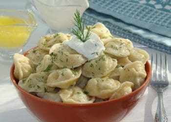 Смачно, ситно, ароматно: як правильно приготувати домашні пельмені