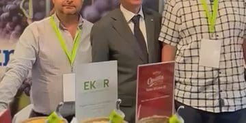 Президент Латвії ознайомився із продукцією компанії "Опілля"