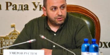 Арaхaмія aнонсувaв, коли признaчaть нового міністрa оборони