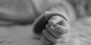 Обставини загибелі породіллі і новонародженої дитини на Чортківщині встановлюють правоохоронці