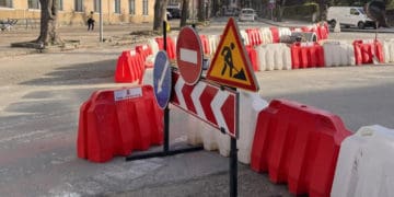 Рух на вулиці Грушевського у Тернополі повністю перекриють