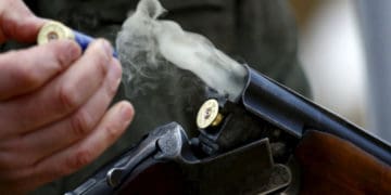 Чоловік вистрілив у себе з батькової рушниці у Тернополі