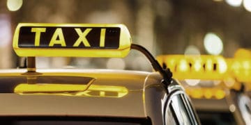 За порушення комендантської години покарали таксистів на Тернопільщині