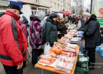 Сільськогосподарські ярмарки відновлюють у Тернополі