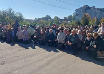 На щиті зустріли захисника Ярослава Демківа у Козівській громаді