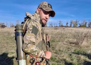 Почесною відзнакою обласної ради нагородили солдата Дмитра Лобача з Тернополя