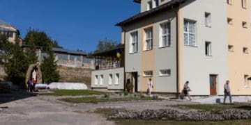 у Тернополі відкрили прихисток для старших переселенців