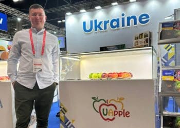 Фрукти фермерського господарства з Тернопільщини представлені на виставці в Іспанії