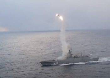 Українців попередили про небезпеку: росія накопичує ракети для масованого удару