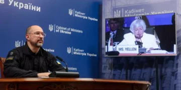 Грошей на зарплати вчителям у 2024 році бракуватиме