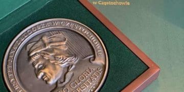 Ректор ТНПУ отримав відзнаку Університету Яна Длугоша у Польщі