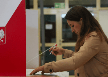 Вибори у Польщі: кого обирають поляки та хто в лідерах перегонів