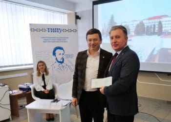 Керівник Тернопільського мистецького коледжу отримав атестат доцента педагогічного університету