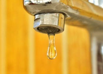 "Міфічна" вода від водоканалу, яку тернополяни не споживають, але мають оплатити