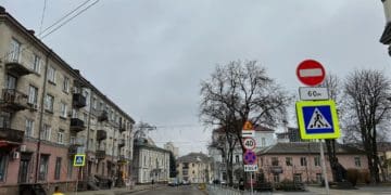 На одній із центральних вулиць у Тернополі відновили односторонній рух