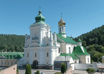 Вже третій суд відмовляє УПЦ МП у справі щодо користування Миколаївським собором у Кременці