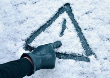 У Тернополі водіїв просять не виїжджати без потреби