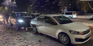 У Тернополі водій сів п’яний за кермо і пошкодив дві автівки