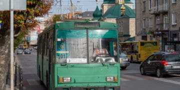 Частково обмежили рух на вулиці Шептицького у Тернополі